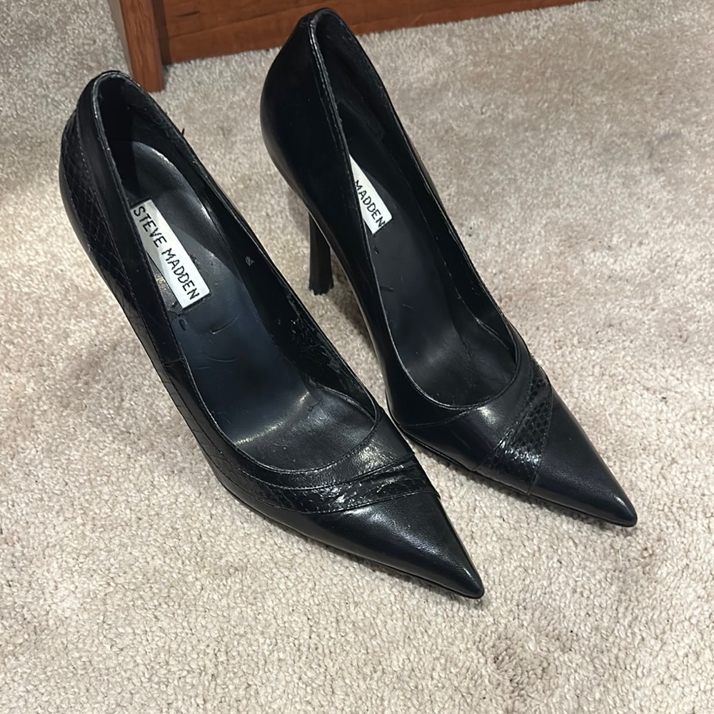 Vintage Steve Madden Black Stiletto Heels